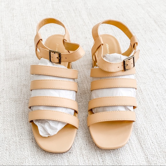 NBW PRINCESS HIGHWAY Heels - Picture 7 of 14